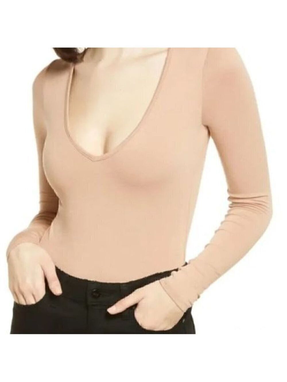 NWT size small! Super cute and easy to dress up or down! Snap crotch closure. Bb